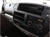 日産アトラス平ボディ小型（2t・3t）[写真21]