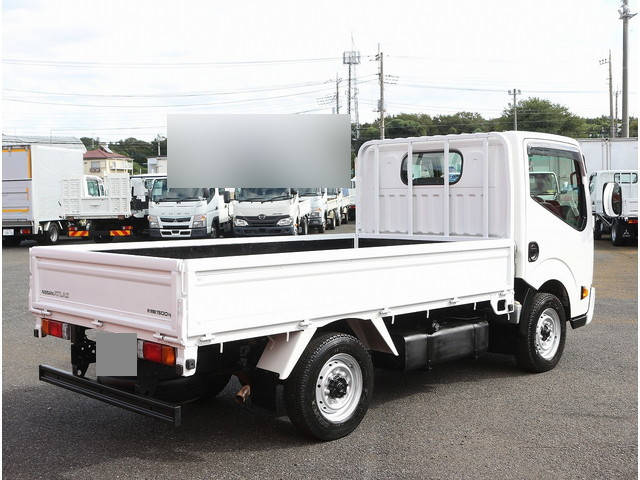 日産アトラス平ボディ小型（2t・3t）[写真04]