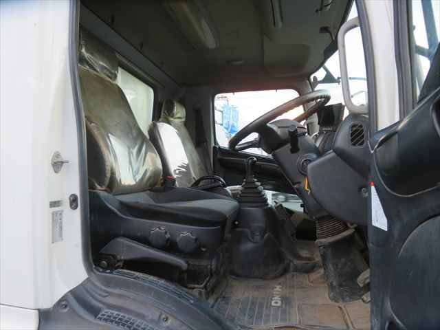 日野レンジャーダンプ中型（4t）[写真35]