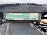 UDトラックスクオントレーラーヘッド（トラクターヘッド）大型（10t）[写真11]