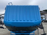 UDトラックスクオントレーラーヘッド（トラクターヘッド）大型（10t）[写真29]