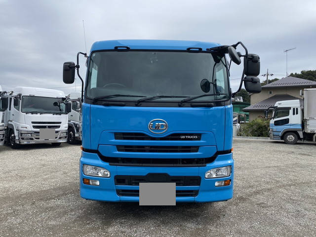 UDトラックスクオントレーラーヘッド（トラクターヘッド）大型（10t）[写真04]