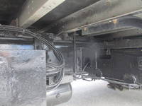 いすゞギガアルミウイング大型（10t）[写真16]