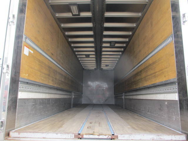 いすゞギガアルミウイング大型（10t）[写真17]