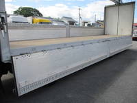 いすゞギガアルミウイング大型（10t）[写真23]