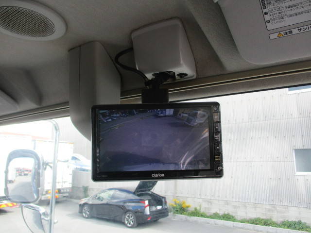 いすゞギガアルミウイング大型（10t）[写真30]