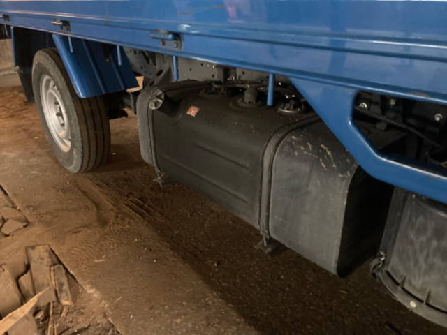 トヨタトヨエース平ボディ小型（2t・3t）[写真10]