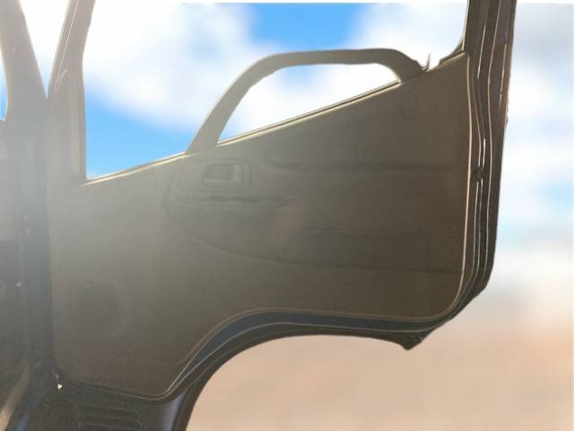 トヨタトヨエース平ボディ小型（2t・3t）[写真20]