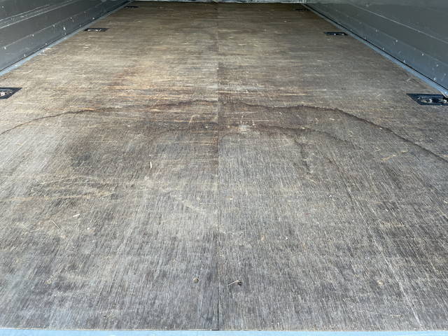 トヨタトヨエースアルミウイング小型（2t・3t）[写真17]