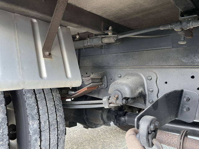 トヨタトヨエースアルミウイング小型（2t・3t）[写真25]