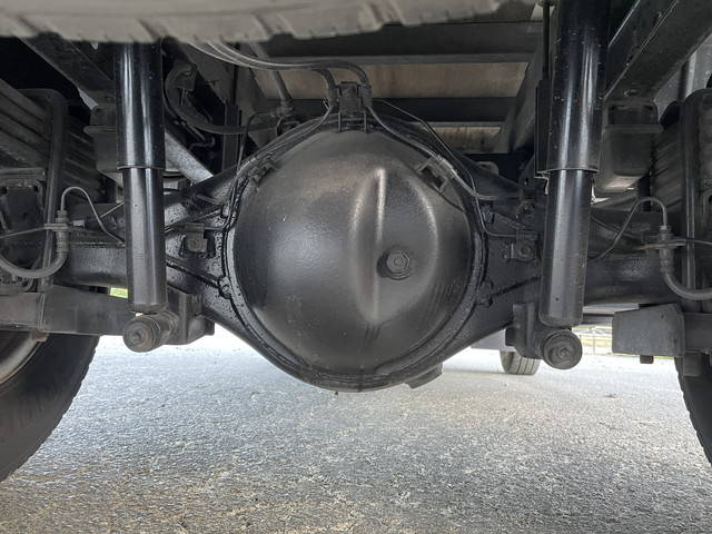 トヨタトヨエースアルミウイング小型（2t・3t）[写真26]