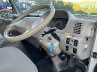 トヨタトヨエースアルミウイング小型（2t・3t）[写真37]