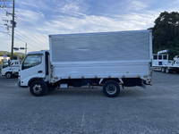 トヨタトヨエースアルミウイング小型（2t・3t）[写真06]