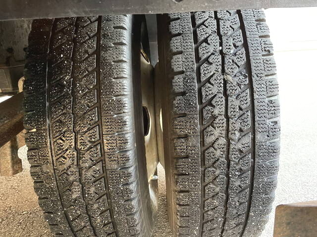 いすゞエルフアルミブロック小型（2t・3t）[写真15]