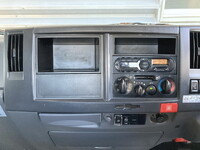 いすゞエルフアルミブロック小型（2t・3t）[写真28]