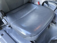 いすゞエルフアルミブロック小型（2t・3t）[写真33]