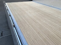 いすゞエルフアルミブロック小型（2t・3t）[写真07]