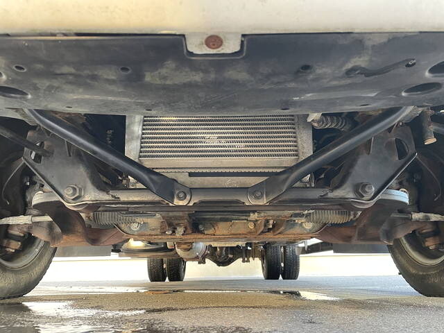 いすゞエルフアルミブロック小型（2t・3t）[写真09]