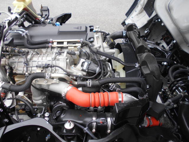 三菱ふそうキャンターダンプ小型（2t・3t）[写真13]