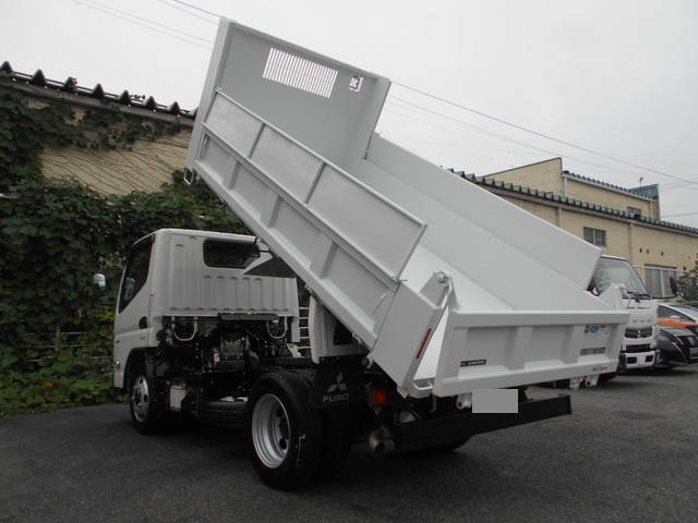 三菱ふそうキャンターダンプ小型（2t・3t）[写真02]