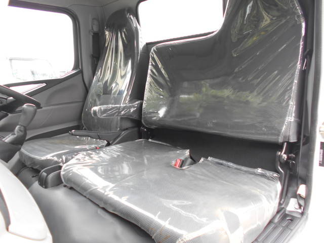 三菱ふそうキャンターダンプ小型（2t・3t）[写真26]