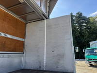 いすゞフォワードアルミウイング中型（4t）[写真14]