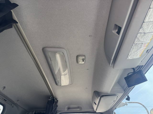 いすゞフォワードアルミウイング中型（4t）[写真16]