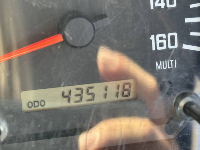 いすゞフォワードアルミウイング中型（4t）[写真23]