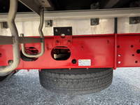 いすゞフォワードアルミウイング中型（4t）[写真30]