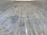 いすゞフォワードアルミウイング中型（4t）[写真09]