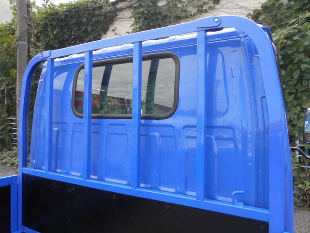 いすゞエルフ平ボディ小型（2t・3t）[写真11]