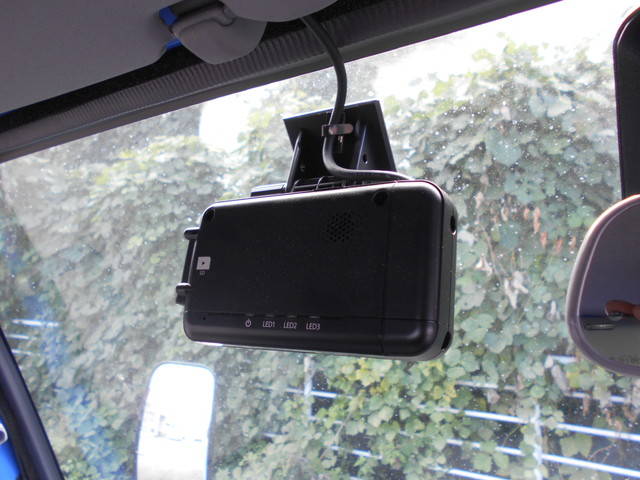 いすゞエルフ平ボディ小型（2t・3t）[写真32]