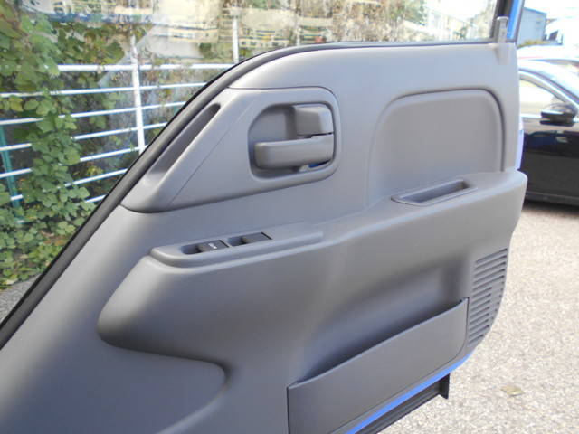 いすゞエルフ平ボディ小型（2t・3t）[写真37]