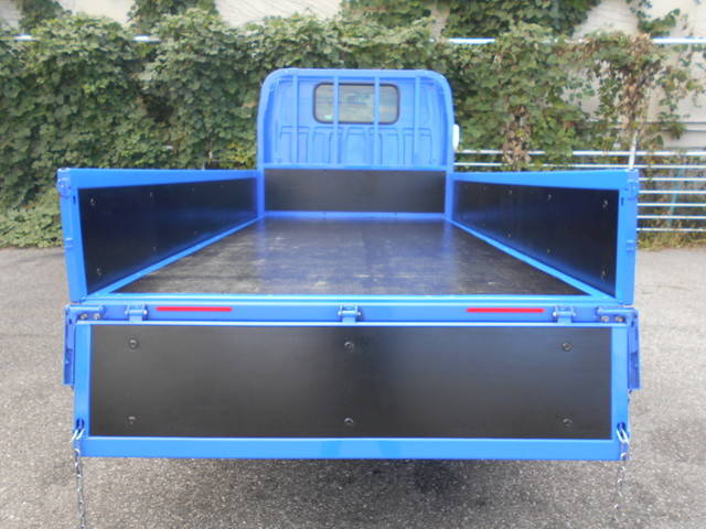 いすゞエルフ平ボディ小型（2t・3t）[写真09]