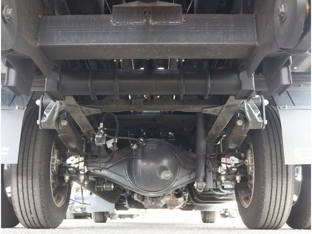 いすゞエルフセーフティローダー小型（2t・3t）[写真27]