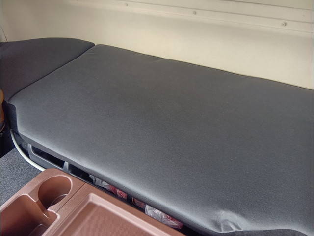 日野プロフィアコンテナ専用車大型（10t）[写真22]