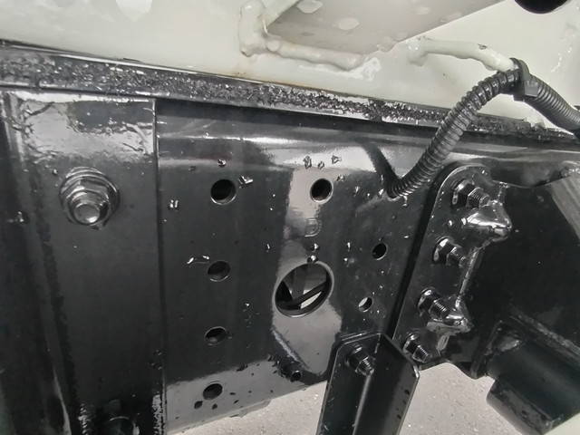 三菱ふそうキャンタータンク車（タンクローリー）小型（2t・3t）[写真18]