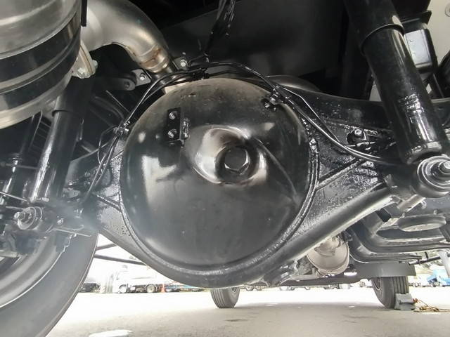 三菱ふそうキャンタータンク車（タンクローリー）小型（2t・3t）[写真20]