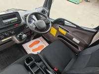 三菱ふそうキャンタータンク車（タンクローリー）小型（2t・3t）[写真25]