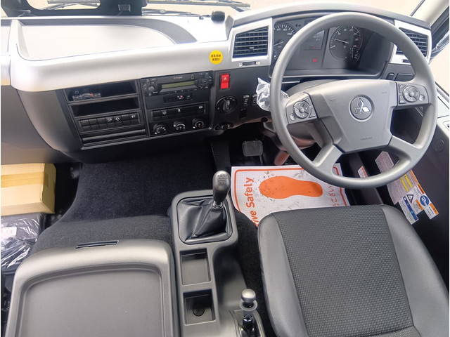 三菱ふそうファイタークレーン4段増トン（6t・8t）[写真23]