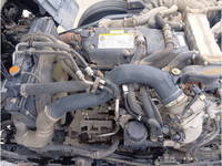 いすゞフォワード平ボディ中型（4t）[写真15]