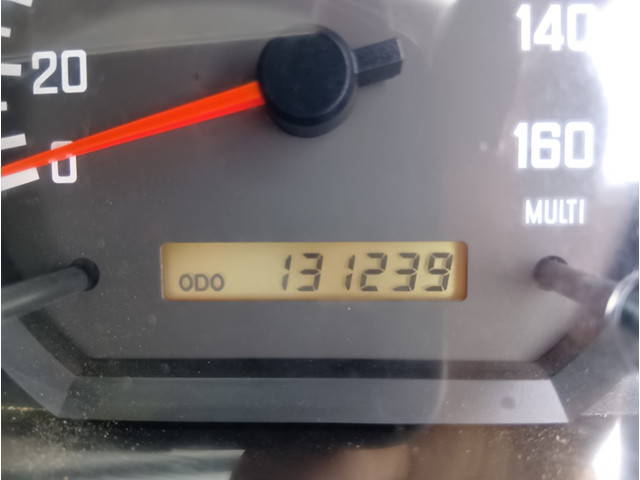 いすゞフォワード平ボディ中型（4t）[写真26]