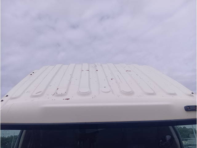 いすゞフォワード平ボディ中型（4t）[写真09]