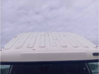 いすゞフォワード平ボディ中型（4t）[写真10]