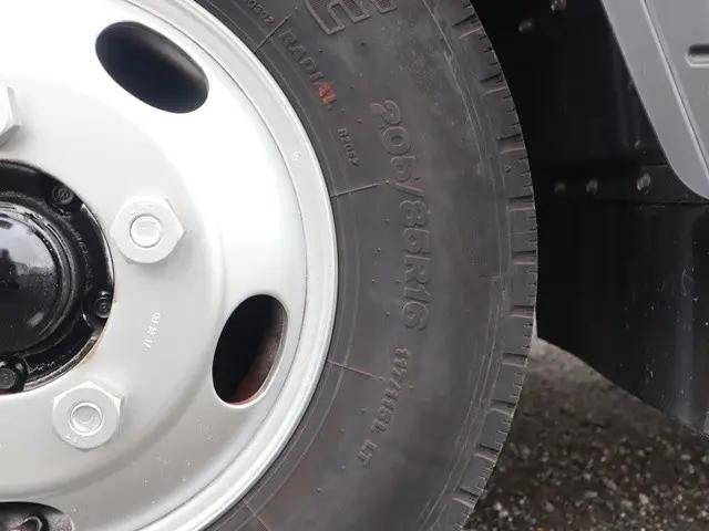 三菱ふそうキャンター幌車小型（2t・3t）[写真17]