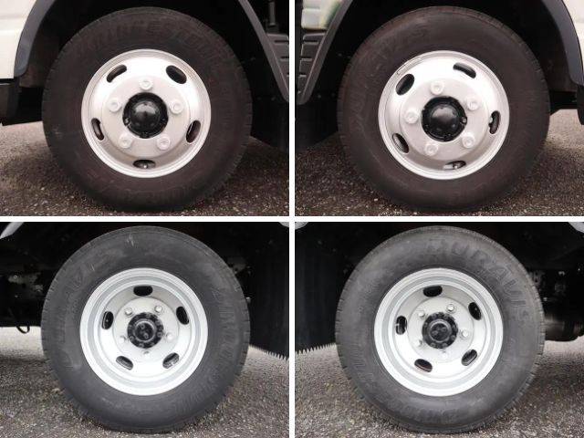 三菱ふそうキャンター幌車小型（2t・3t）[写真20]