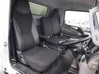 三菱ふそうキャンター幌車小型（2t・3t）[写真25]