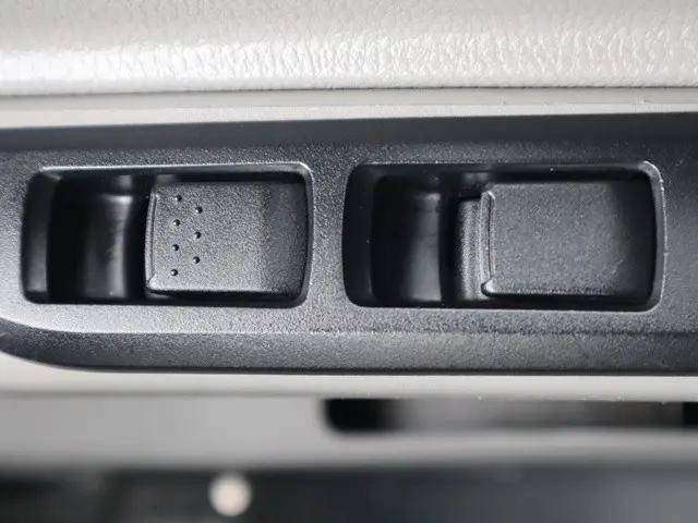 三菱ふそうキャンター幌車小型（2t・3t）[写真32]