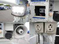 いすゞエルフ高所作業車小型（2t・3t）[写真11]