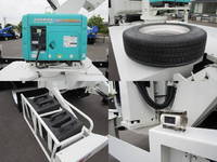 いすゞエルフ高所作業車小型（2t・3t）[写真13]